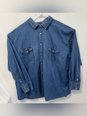 Women's Blue Western Style Denim Snap Down Shirt - Relaxed Fit